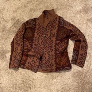 Dakota Women’s Sweater. Native American Print. Size M